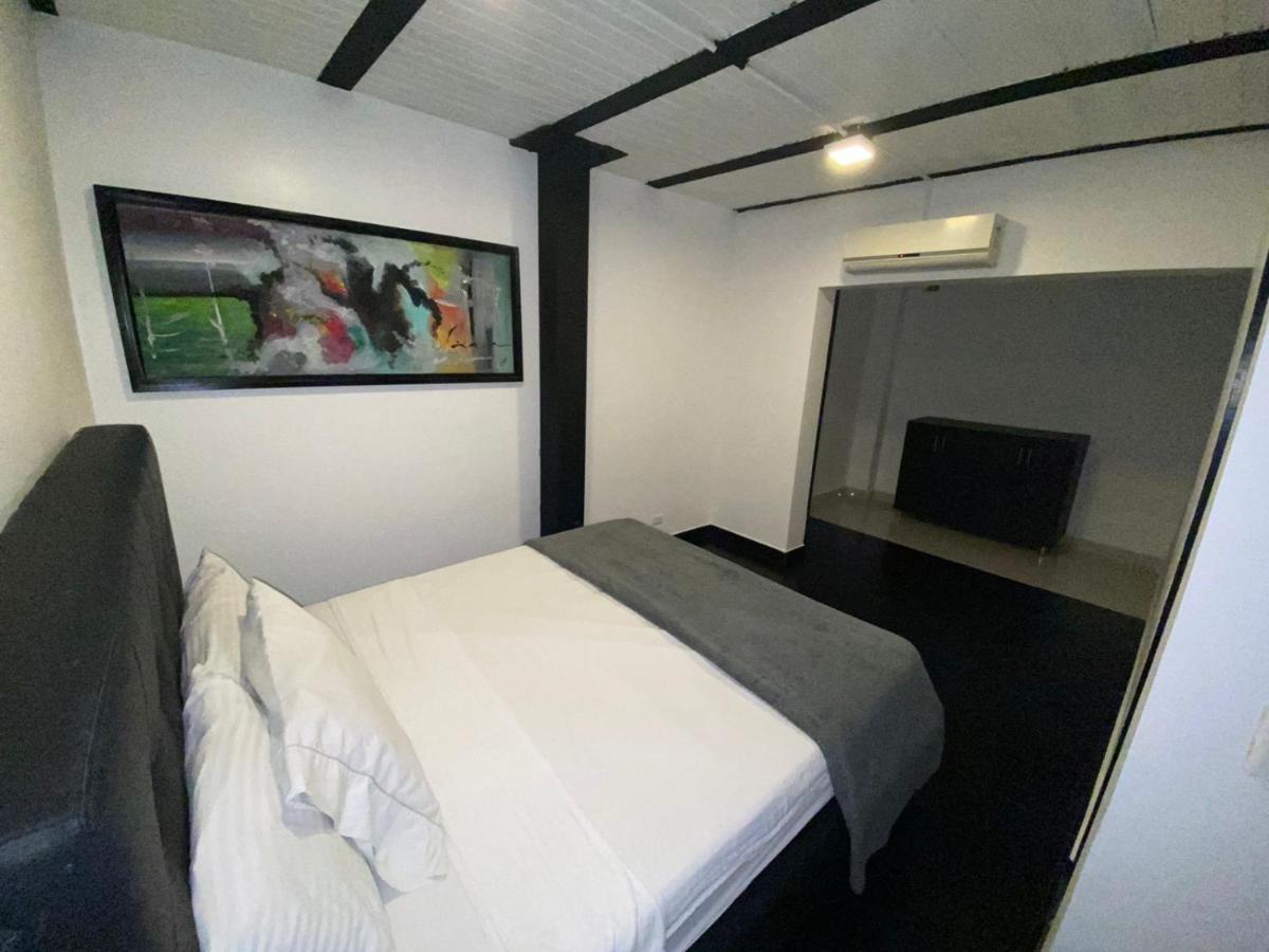 Provenza Lofts Aparthotel Μεντεγίν Εξωτερικό φωτογραφία