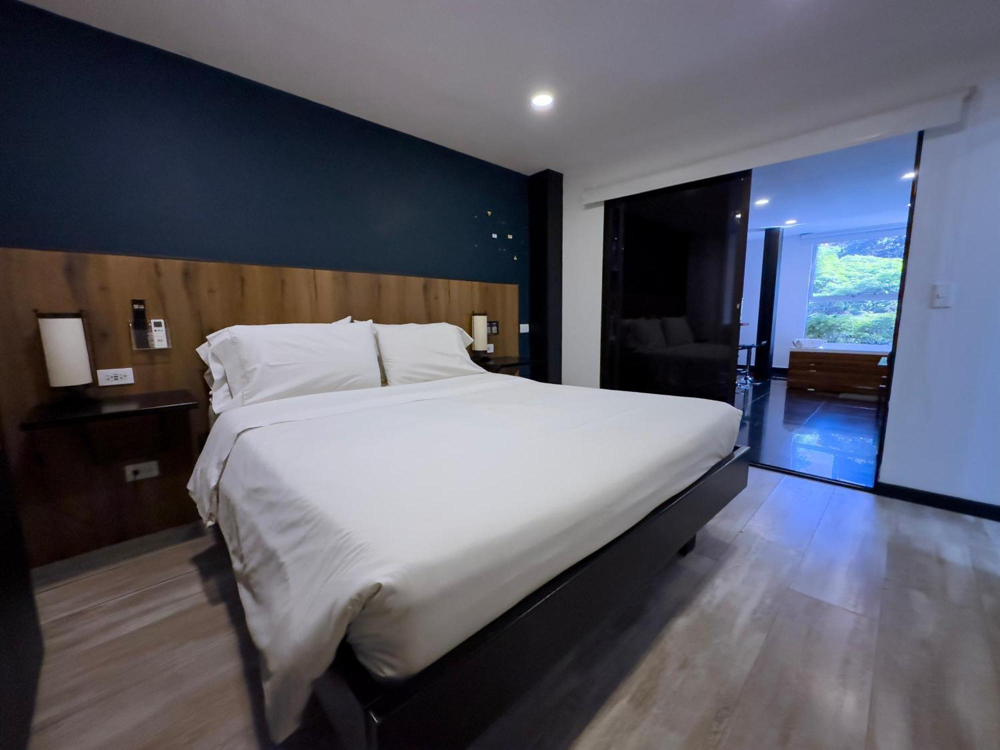 Provenza Lofts Aparthotel Μεντεγίν Εξωτερικό φωτογραφία